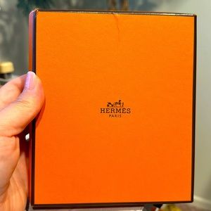 NIB HERMÈS NOTE PAD